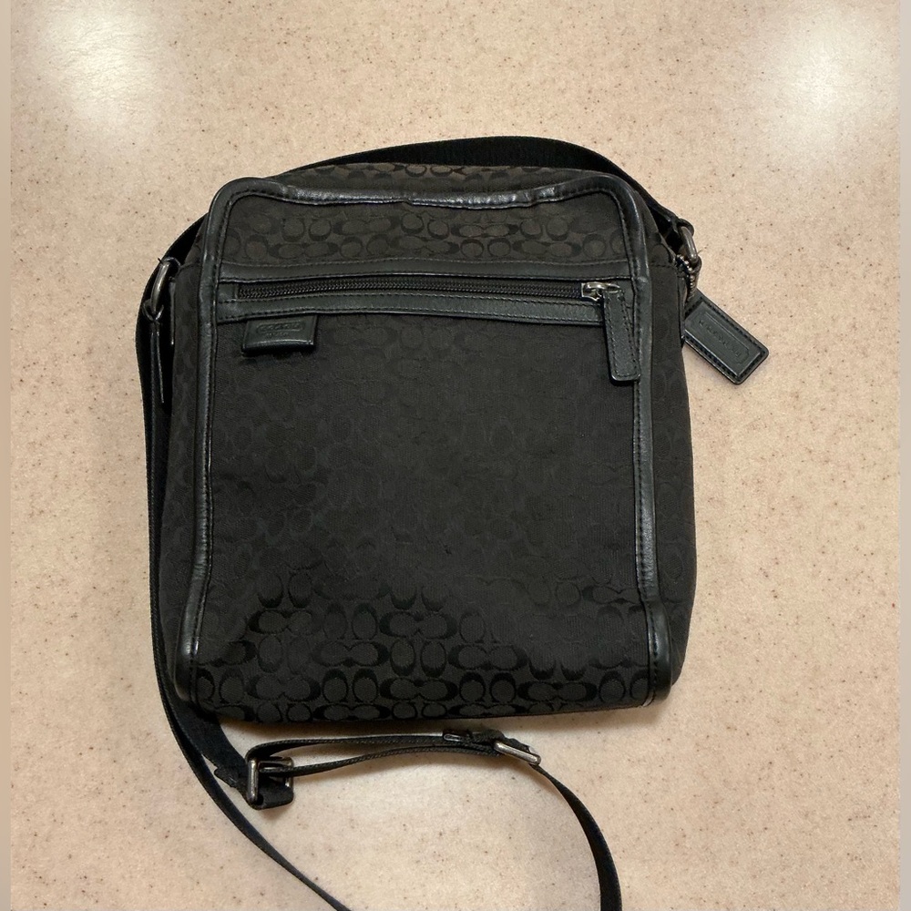 Coach Black Signature Crossbody Messenger Bag